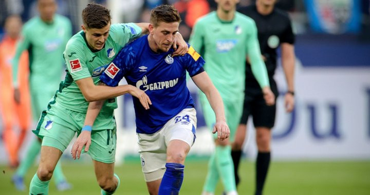 Acción de juego Schalke 04 - Hoffenheim / EFE