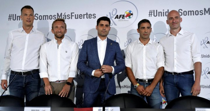 David Aganzo, junto a sus hombres fuertes en la AFE | EFE