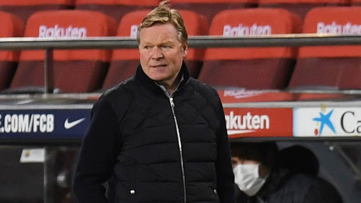 Koeman, en un instante del partido ante el Eibar | EFE