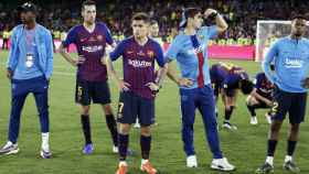 Una foto de los jugadores del Barça abatidos tras perder la final de la Copa del Rey / FCB