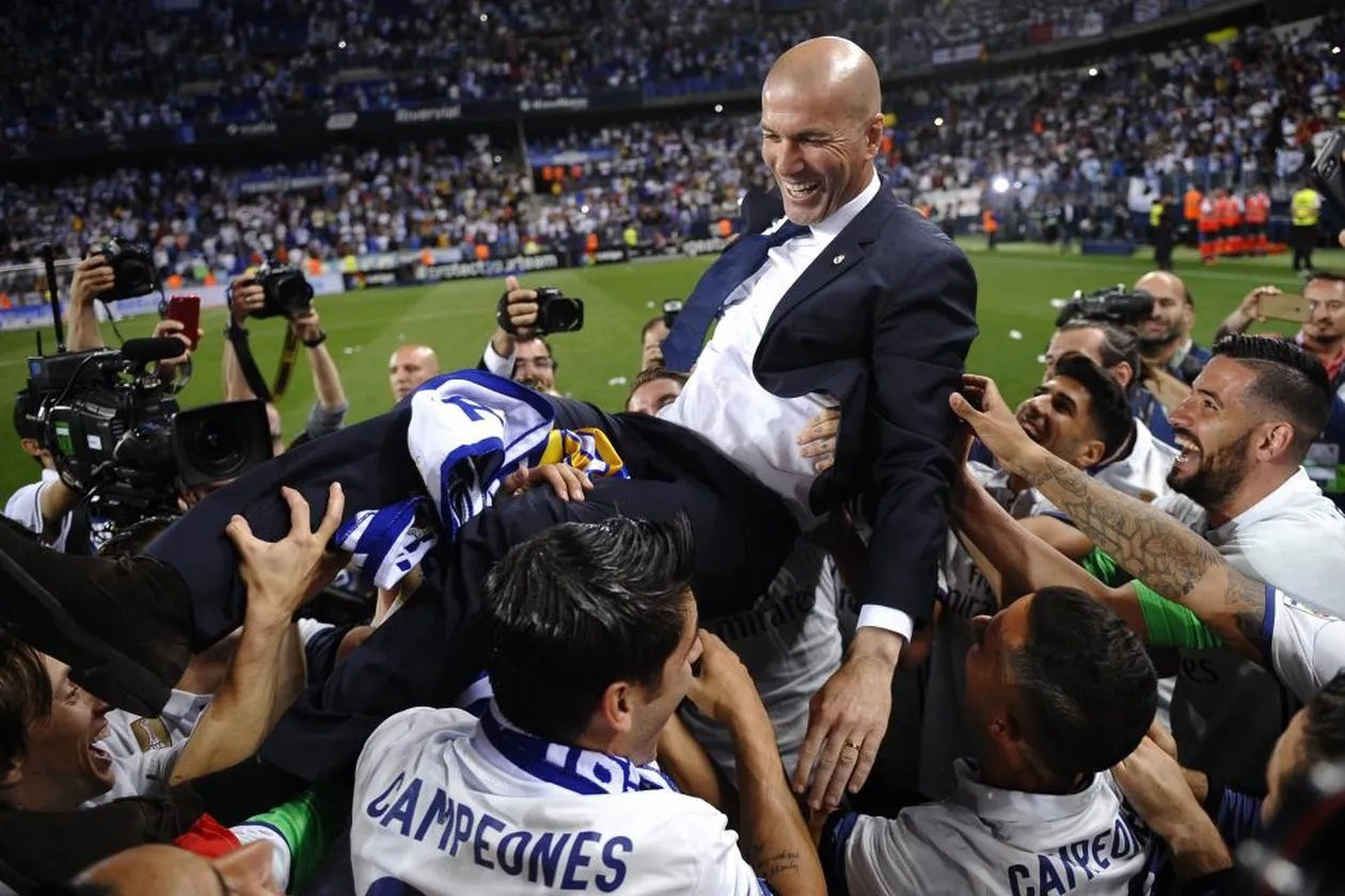 Zidane, celebrando una Champions con el Real Madrid | EFE