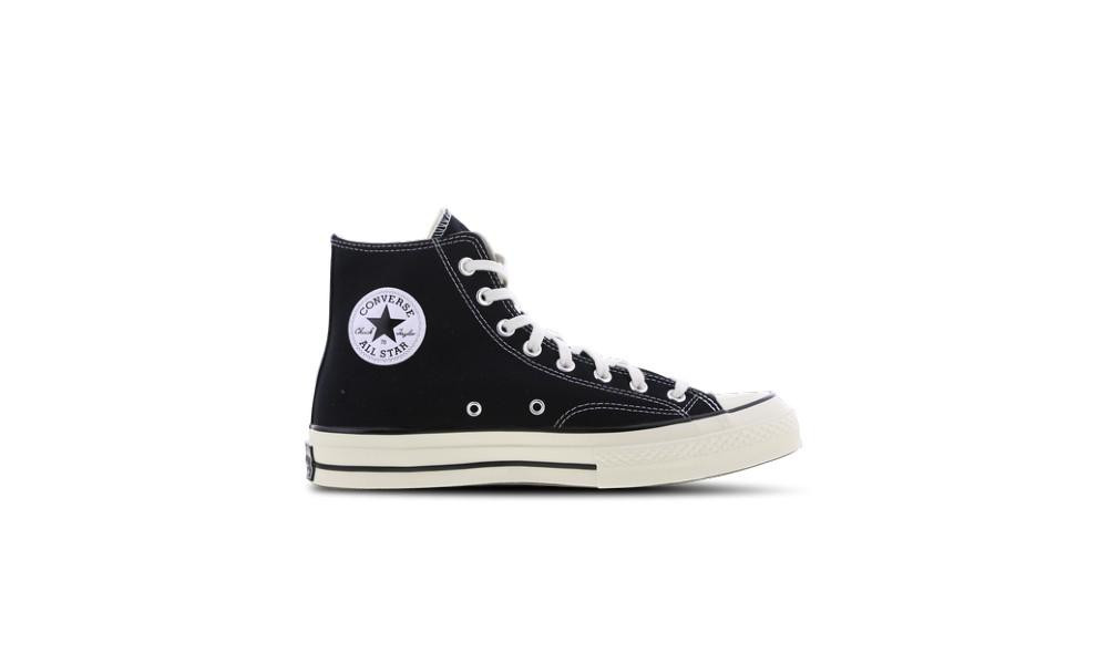 converses negras