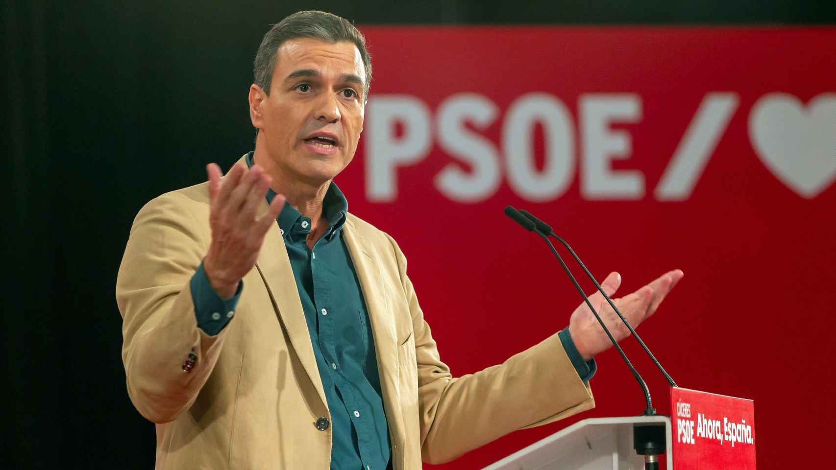 Imagen de archivo del presidente en funciones, Pedro Sánchez, en un acto de prepampaña del PSOE / EFE