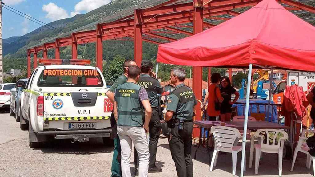 Operativo de rescate de las espeleólogas en la cueva de Cantabria / EP