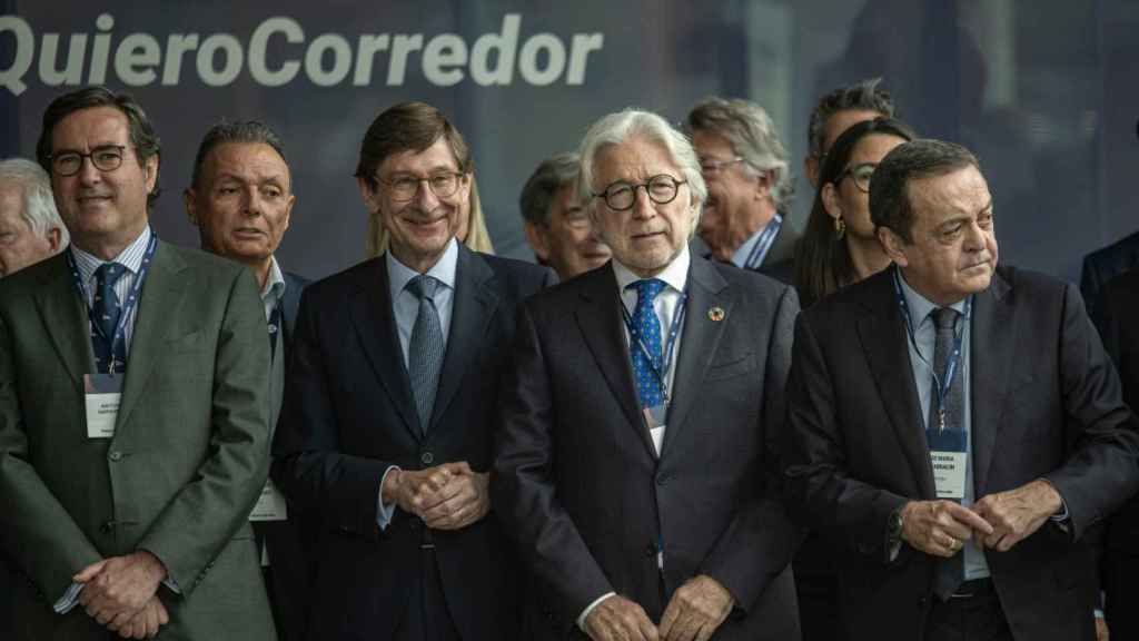 Antonio Garamendi y Josep Sánchez Llibre, en un acto en favor del Corredor Mediterráneo en Barcelona / EP