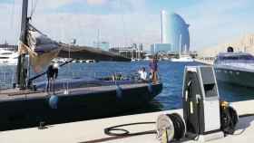 Un surtidor de combustible en Marina Vela, el puerto del hotel W Barcelona / Cedida