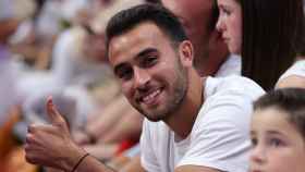 Éric García, disfrutando de un partido New York Knicks y Miami Heat / NBA