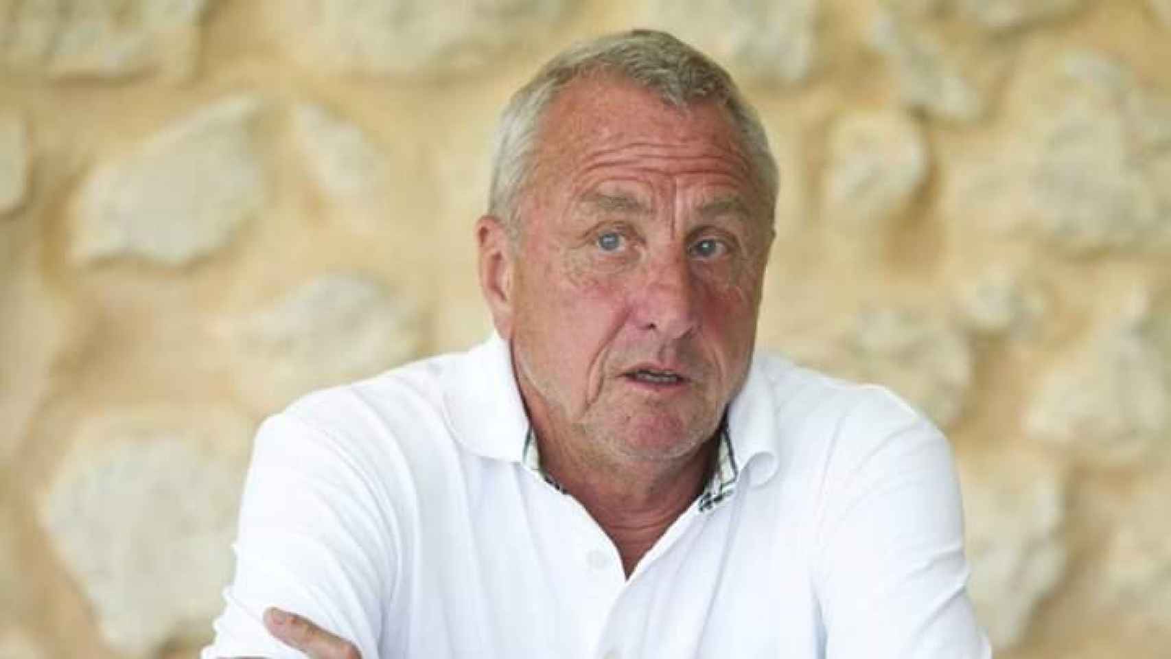 Johan Cruyff durante una entrevista