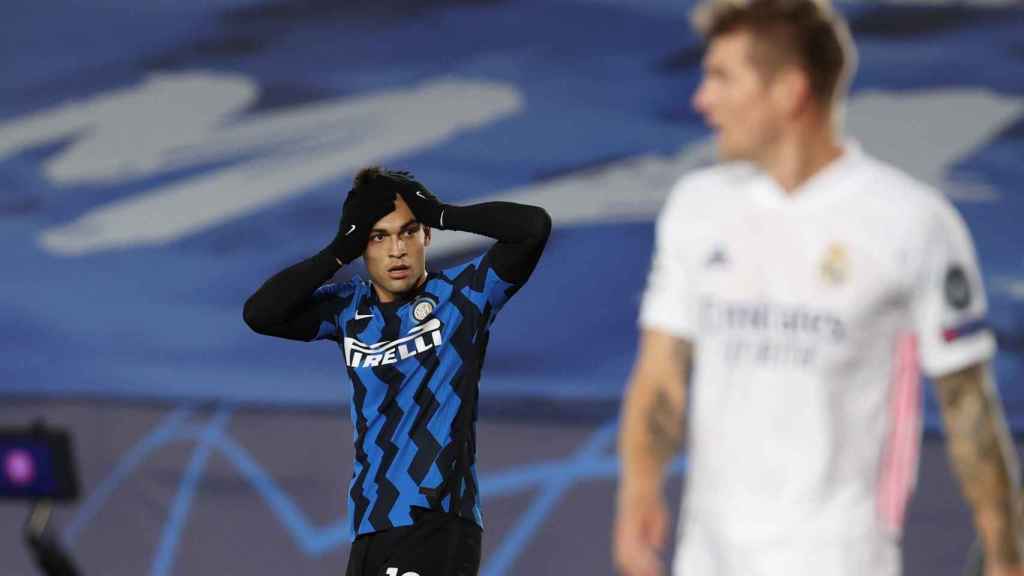 Lautaro Martínez, lamentando una acción ante el Real Madrid | EFE