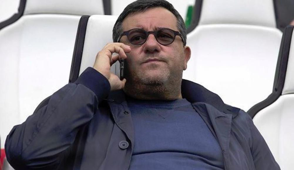 Una foto de Mino Raiola al teléfono / EFE