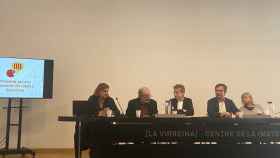 Marta Rovira, Jordi Font, Jordi Martí, Francesc Xavier Vila y Teresa Cabré, en la rueda de prensa sobre la Medida de Gobierno de Fomento del Catalán / EUROPA PRESS