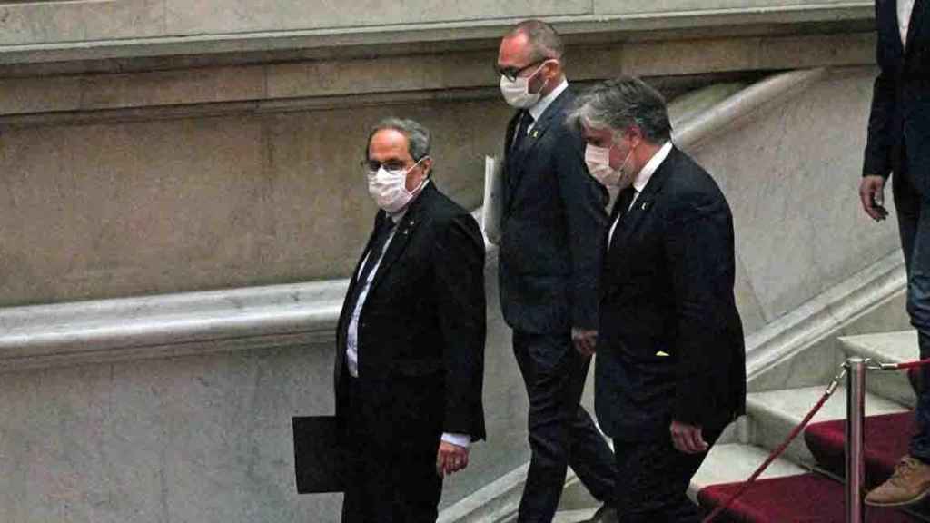 Quim Torra abandona el Parlament tras intervenir en un Pleno donde se abordó la situación del gobierno en funciones / PARLAMENT