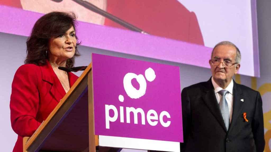 Carmen Calvo en el acto de entrega de los Premios Pimes / EFE