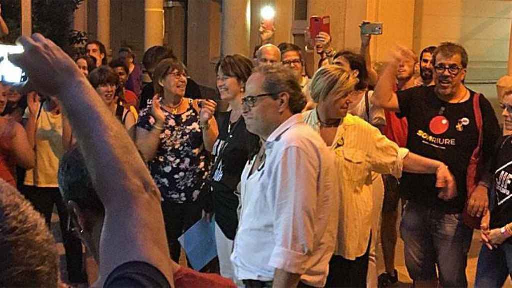 El presidente de la Generalitat, Quim Torra, durante su visita a la Modelo para apoyar la ocupacion de los CDR / @CDRNouBarris