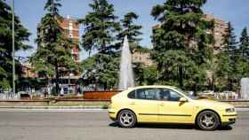 Un coche privado circulando por Madrid / EP