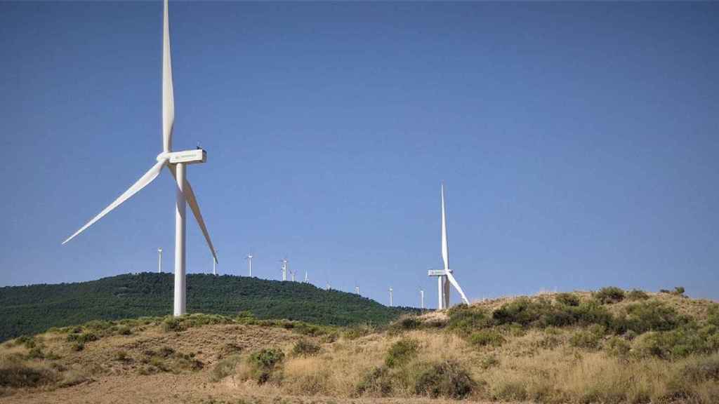 Un parque eólico de Aragón, paradigma de la electricidad ecológica / EFE