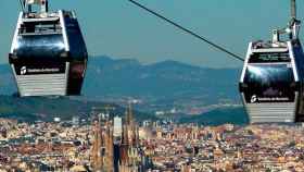 El teleférico de Montjuïc, con Barcelona al fondo / CG