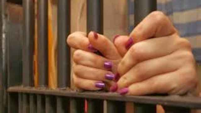 Cárcel para la mujer que difundió vídeos sexuales con su hijo