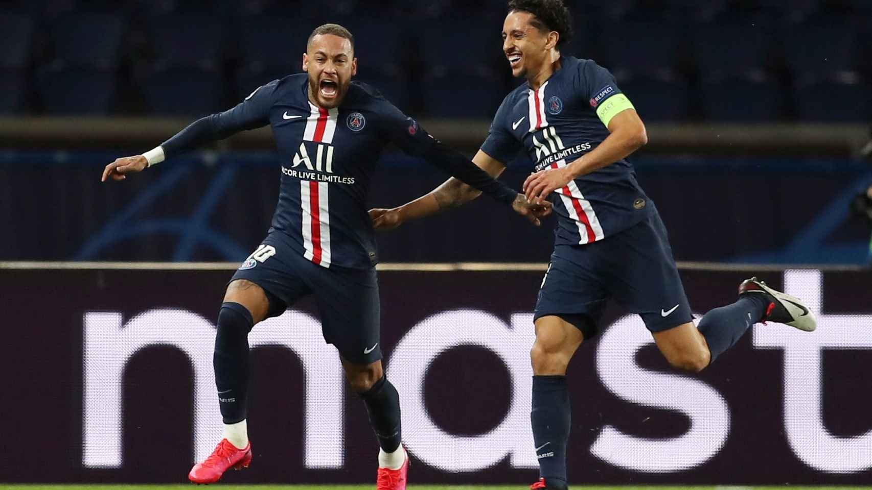 Neymar Junior celebrando el primer gol contra el Borussia / EFE