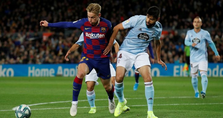 De Jong, en una acción contra el Celta | EFE