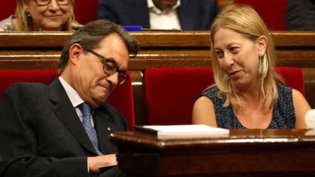 Artur Mas y Neus Munté, en un Pleno del Parlamento catalán.