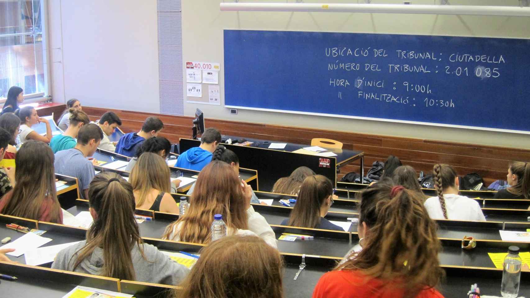 Selectividad en el Campus de la Ciudadela de la UPF / EUROPA PRESS