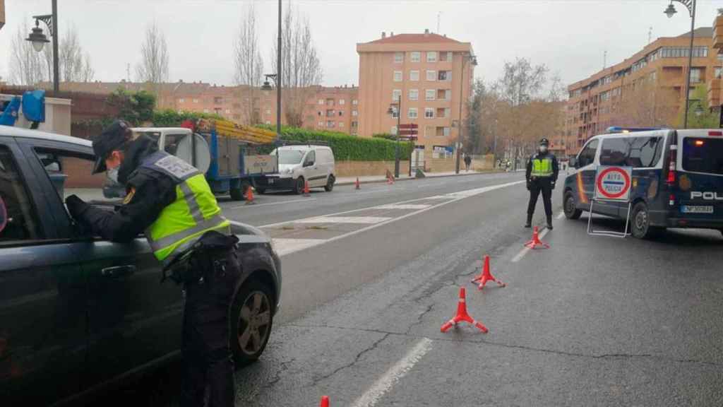 Control de la Policía Nacional durante el confinamiento por coronavirus / CNP