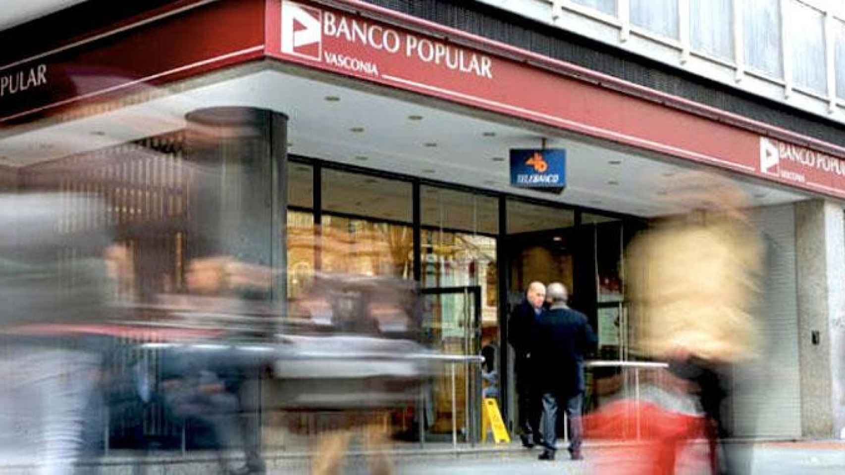 Una de las oficinas de Banco Popular / EFE