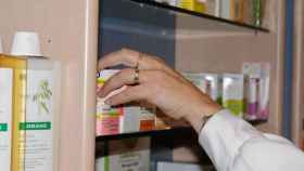 El Govern no para de acumular retrasos en el pago a las farmacias desde 2011.