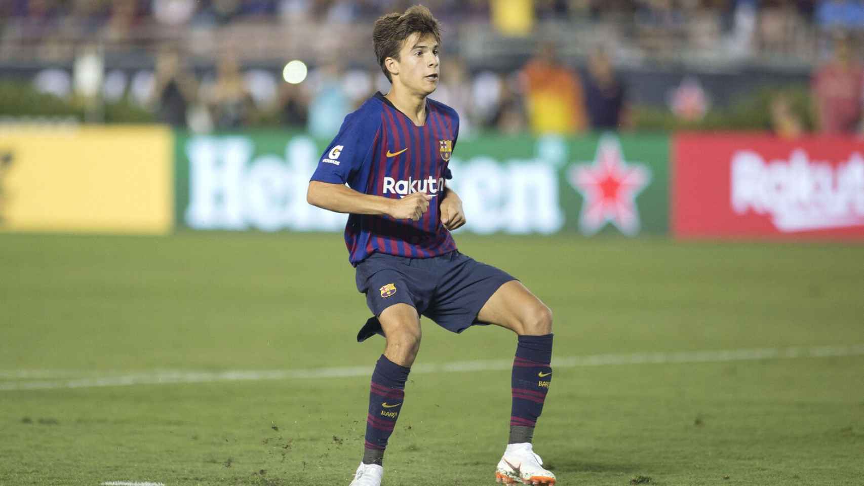 Riqui Puig en un encuentro con el FC Barcelona / EFE