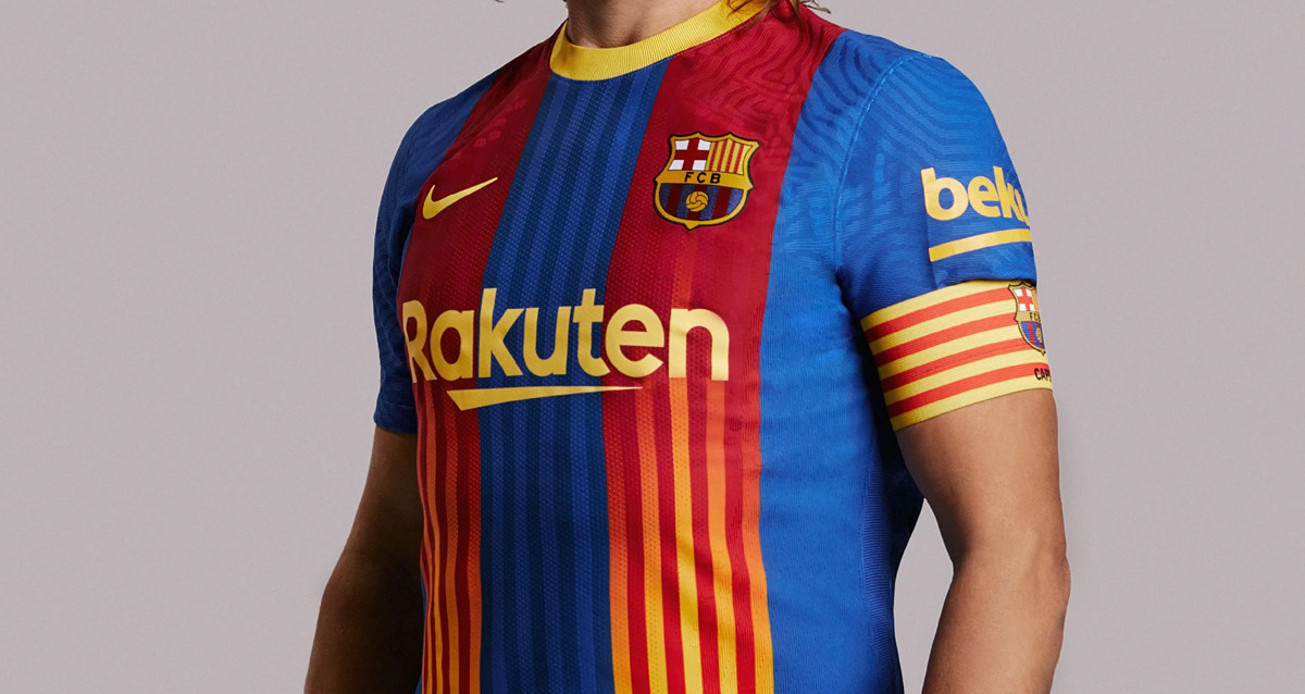 Una camiseta especial del Barça con el patrocinio de Rakuten y Beko en la manga / FCB