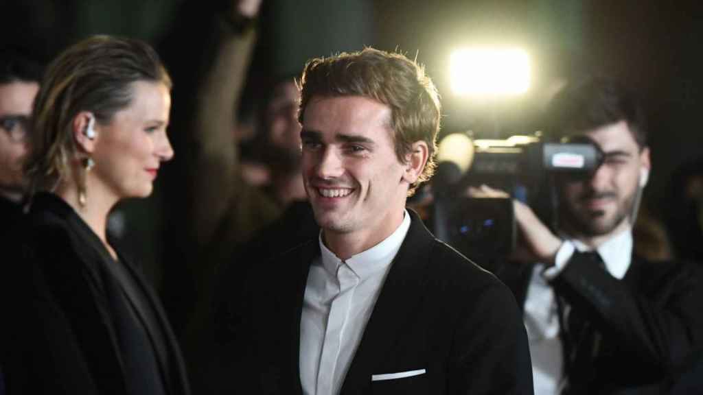 Antoine Griezmann, de traje, en la última gala del Balón de Oro / EFE