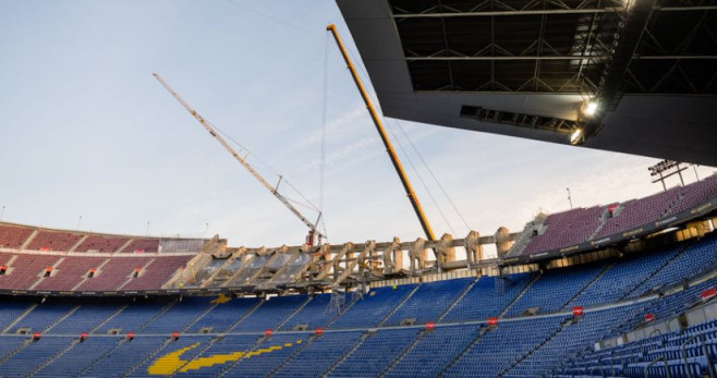 Las obras de la tercera grada del Camp Nou / FCB