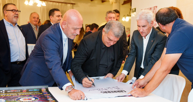 Laporta, durante la Trobada de les Illes Balears por el Mallorca Barça / FCB