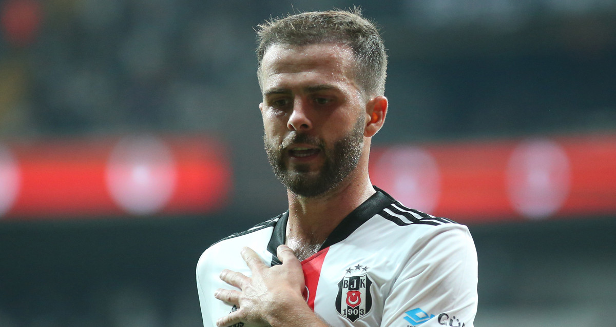 Miralem Pjanic, en un partido disputado con el Besiktas / BESIKTAS