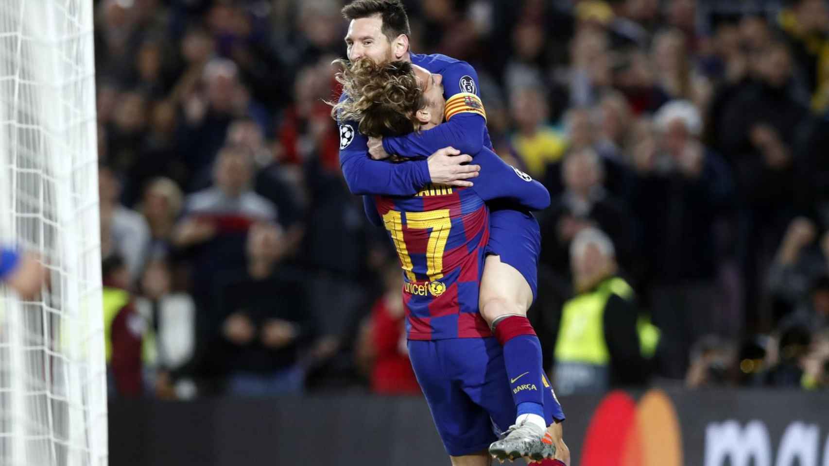 Griezmann con Leo Messi en un partido con el Barça / FC Barcelona