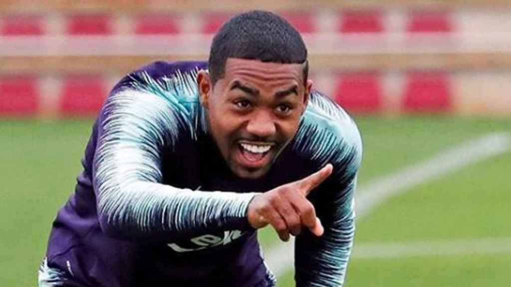 Malcom muestra una actitud fenomenal en los entrenamientos del Barça / EFE