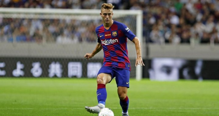 Oriol Busquets jugando contra el Chelsea / FC Barcelona