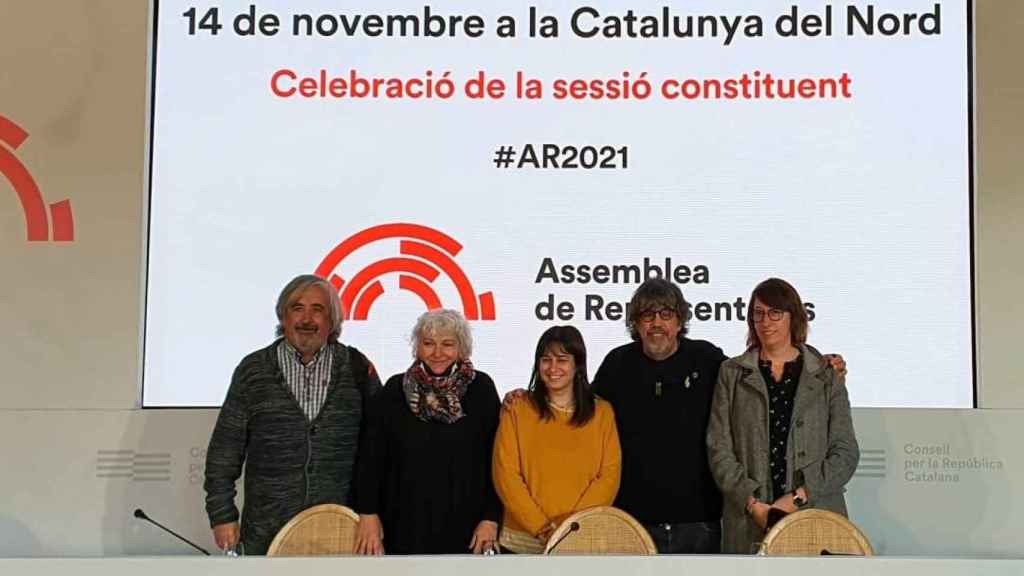 Puigdemont ya tiene su Parlamento 'fake'