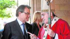 El expresidente Artur Mas con el cardenal Lluís Martínez Sistach, ex arzobispo de Barcelona.