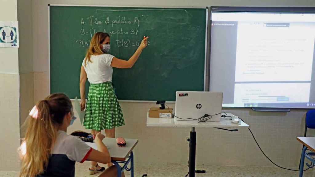 La Conselleria de Educación impulsa la paridad en las direcciones de los centros escolares / EP