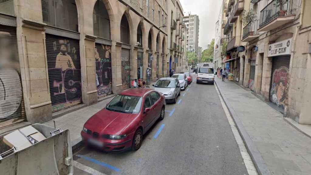 Calle Nou de La Rambla de Barcelona, donde se ha producido el incendio, en una imagen de archivo / GOOGLE STREET VIEW