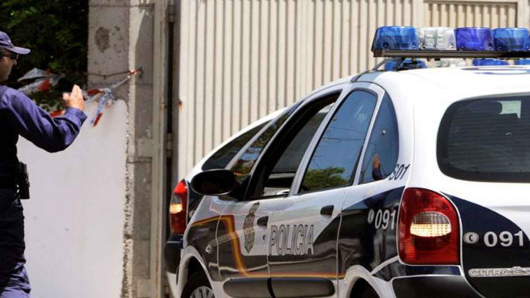 Imagen de archivo de un coche de la Policía Nacional / EFE