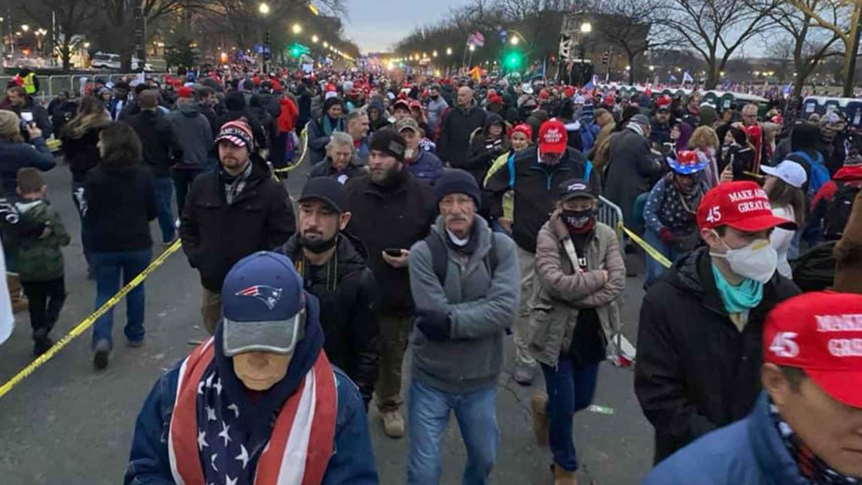 Foto de la manifestación en Washington por el exjugador del Barça de baloncesto / REDES