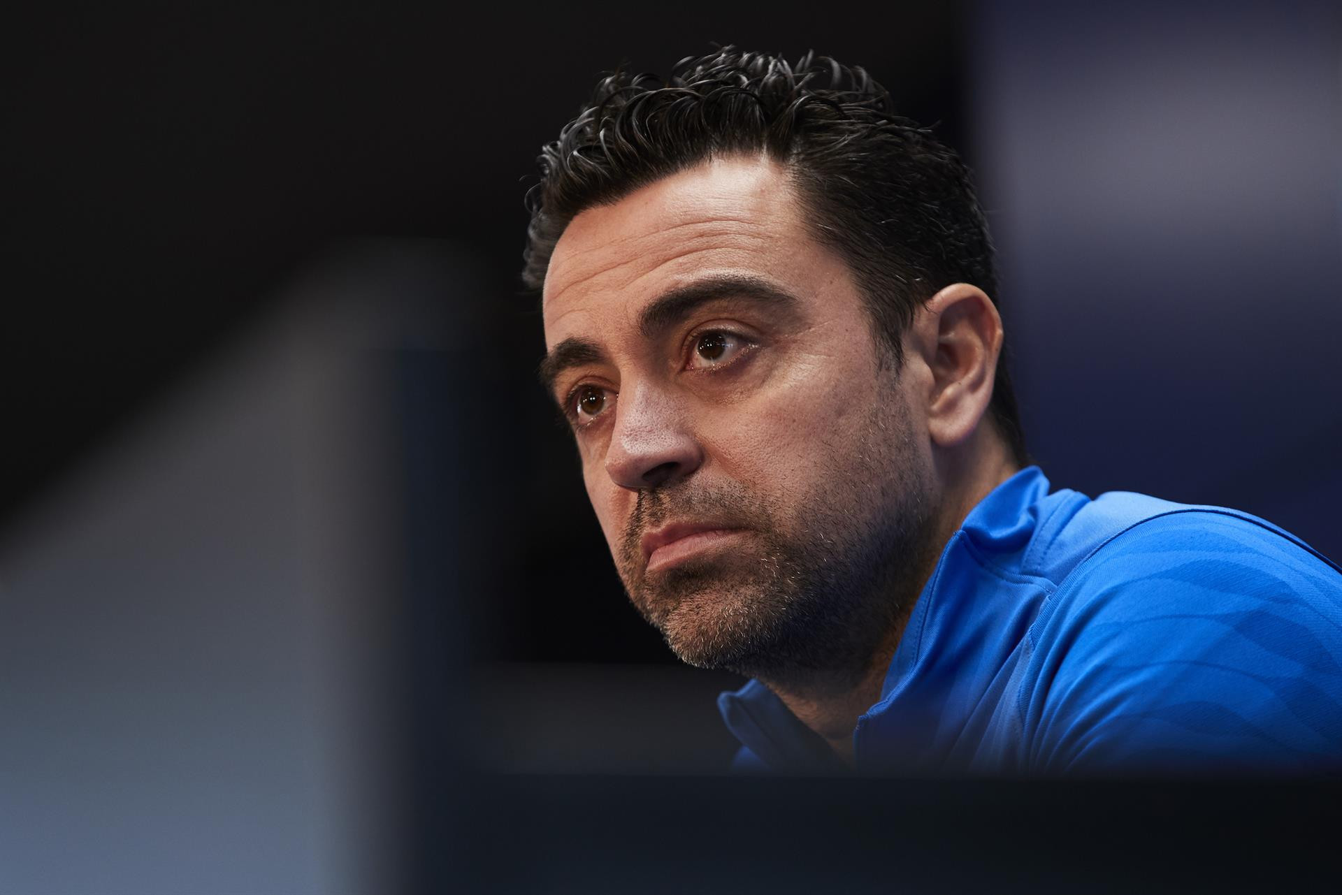 Xavi, en rueda de prensa  / EFE