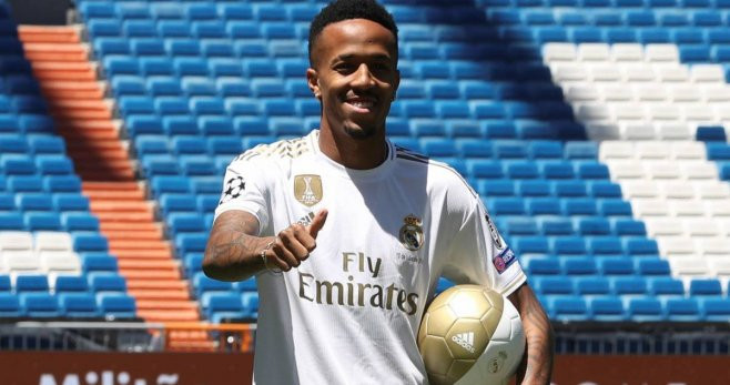 Una foto de Eder Militao durante su presentación como jugador del Real Madrid / EFE