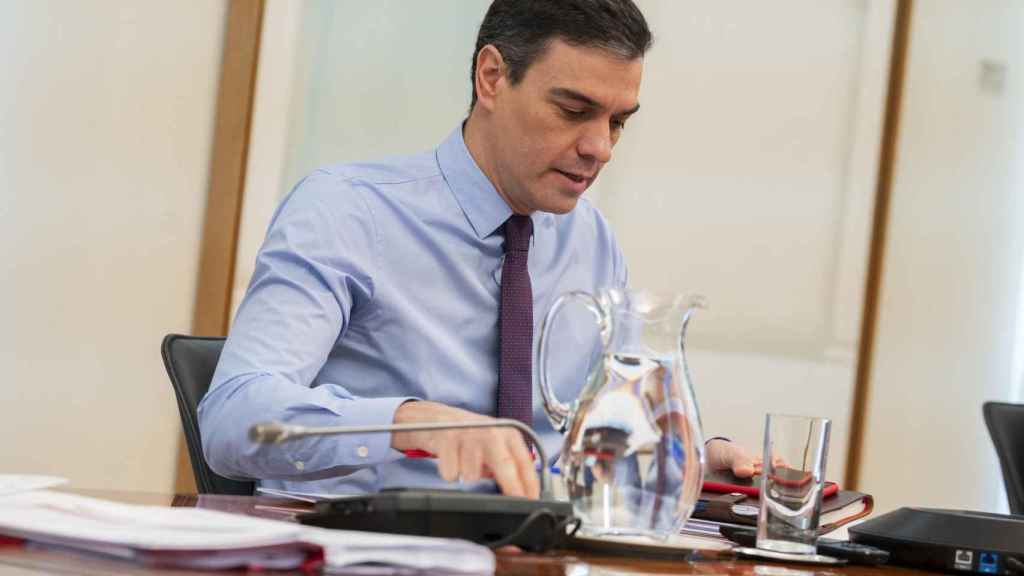 El presidente del Gobierno, Pedro Sánchez, se reúne con los presidentes de las Comunidades y Ciudades Autónomas por videoconferencia / EP