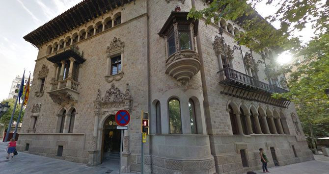 Fachada de la Diputación de Barcelona, donde hasta el mes pasado gobernaba el independentismo / CG