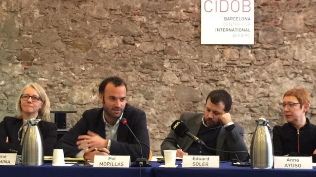 Pol Morillas, director del CIDOB, junto a otros investigadores del think tank, en Barcelona