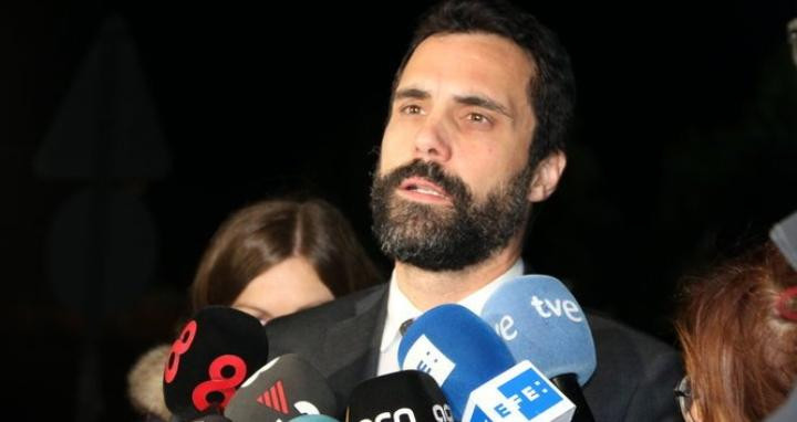 El presidente del Parlamento catalán, Roger Torrent, a las puertas de Lledoners ayer / CG